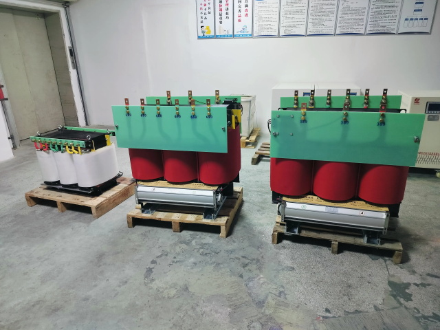 雄县KS11-1000KVA矿用变压器